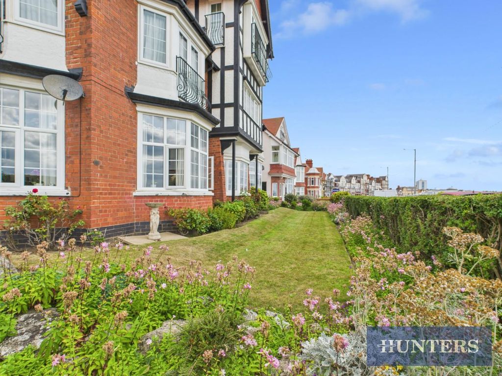Additional image 15 of 2 bed flat for saleSouth Marine Drive, Bridlington YO15