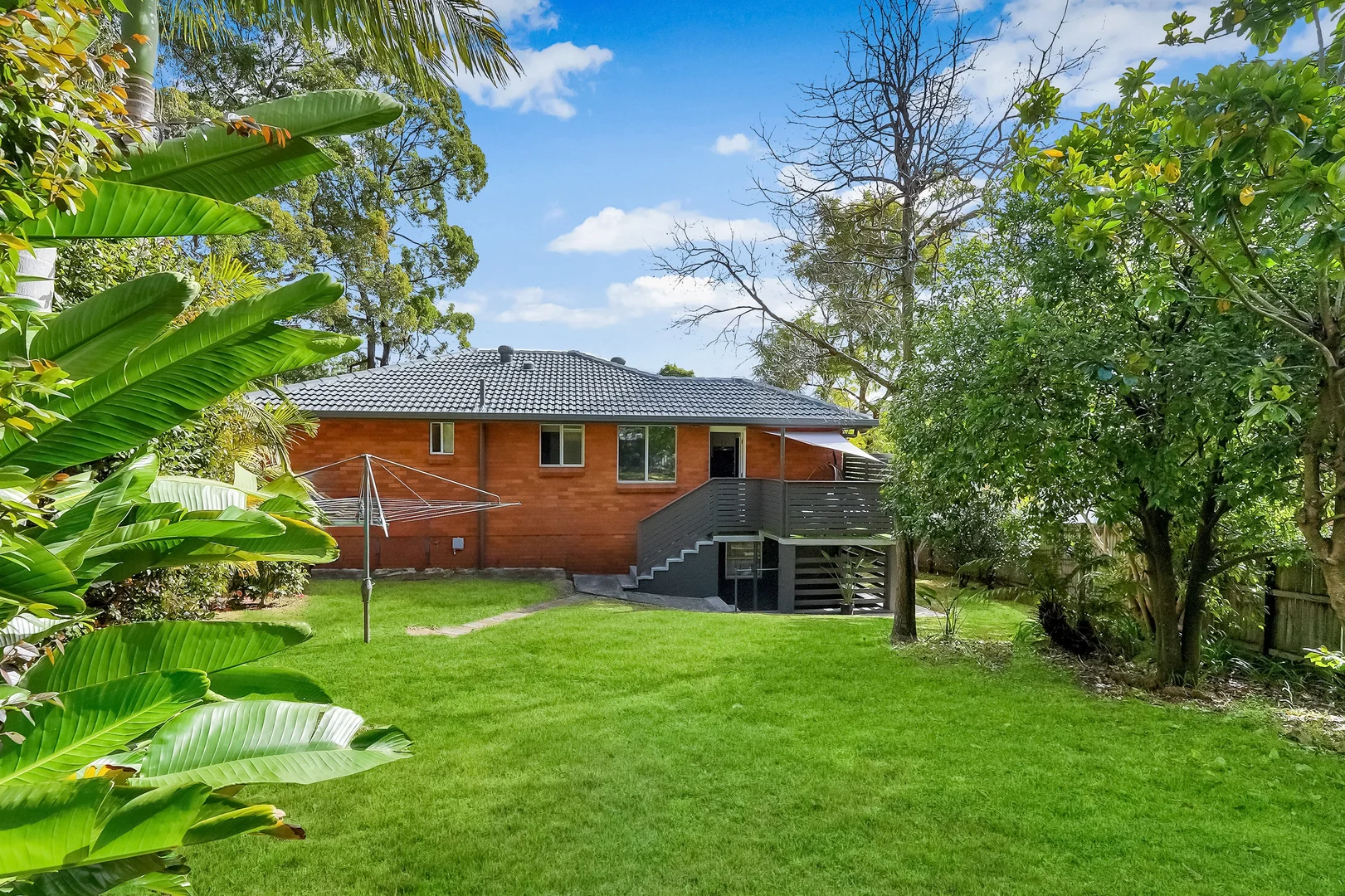 Additional image 10 of 8 Koolinda Avenue, Point Clare NSW 2250
