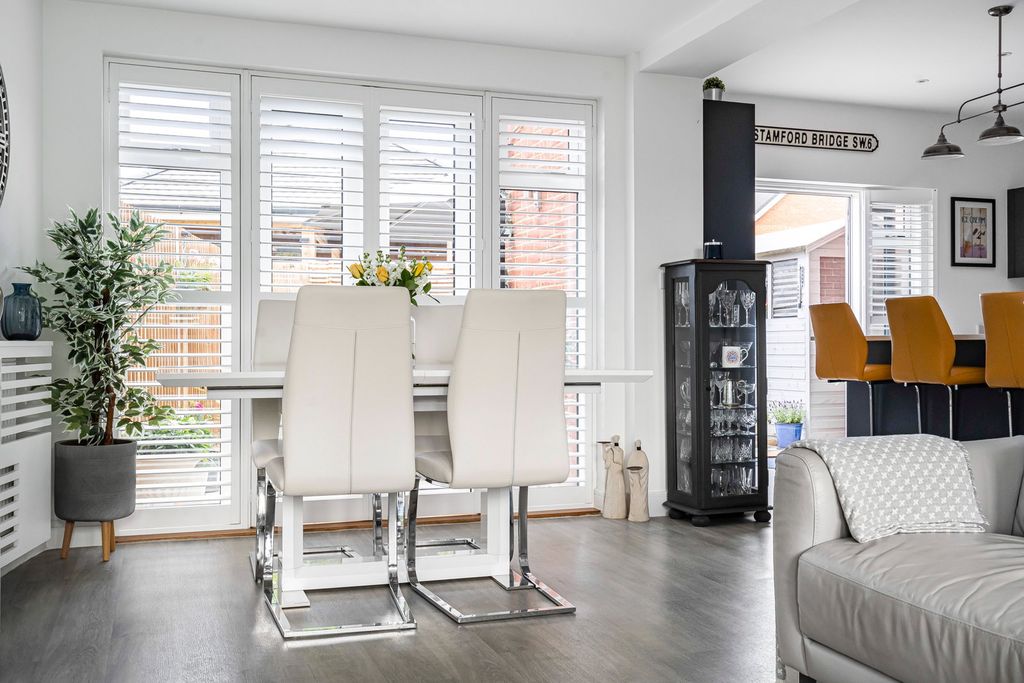 Additional image 9 of 4 bed link detached house for saleMulberry Walk, Bordon GU35