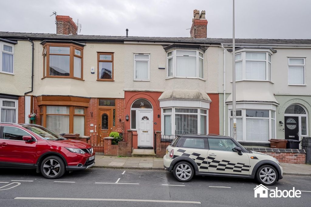 3 bed terraced house for saleStuart Road, Waterloo, Liverpool L22