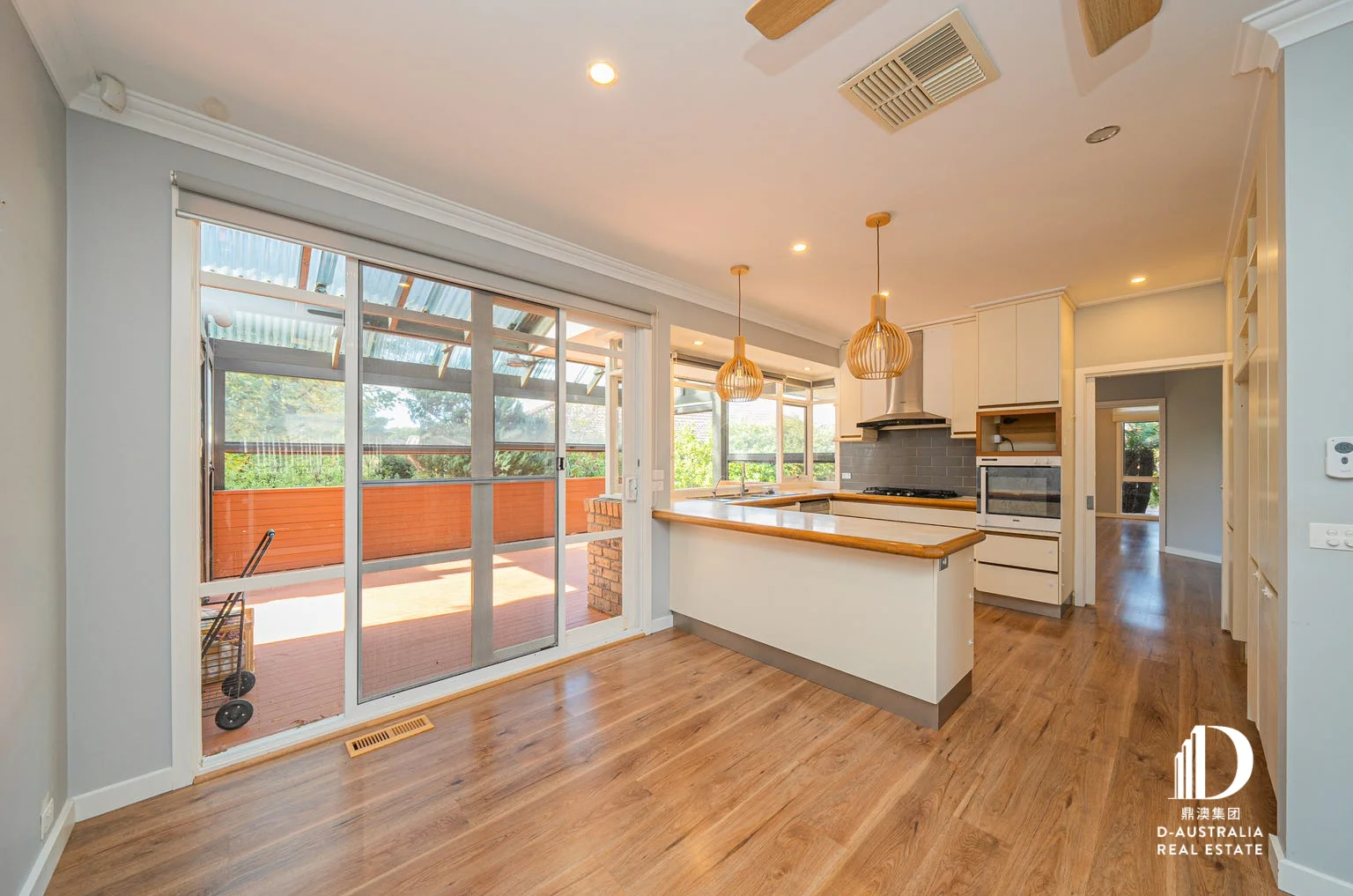 Additional image 2 of 11 Clover Close, Berwick VIC 3806