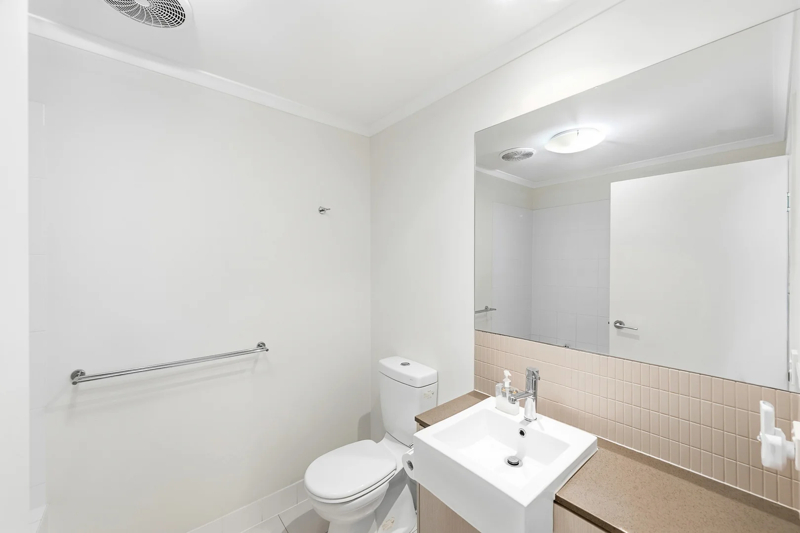 Additional image 13 of 17/2 Ringuet Close, Glen Eden QLD 4680