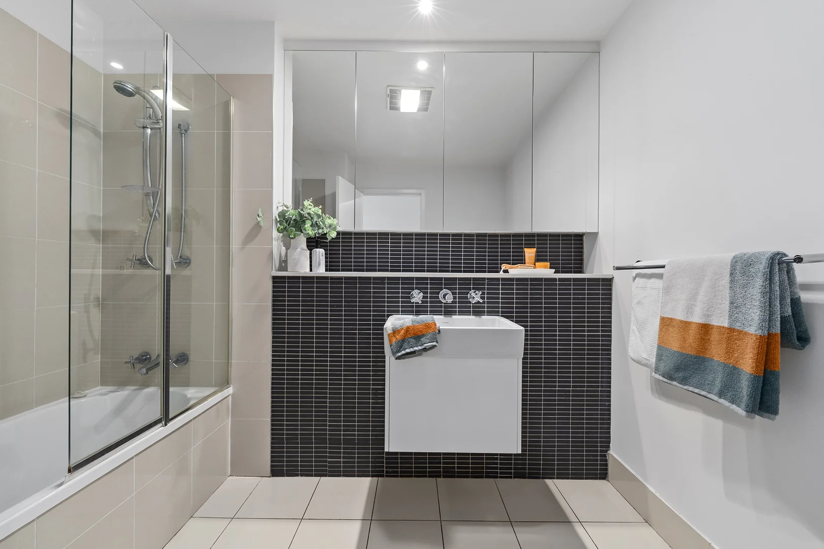 Additional image 23 of 100/56 Printers Way, Kingston ACT 2604