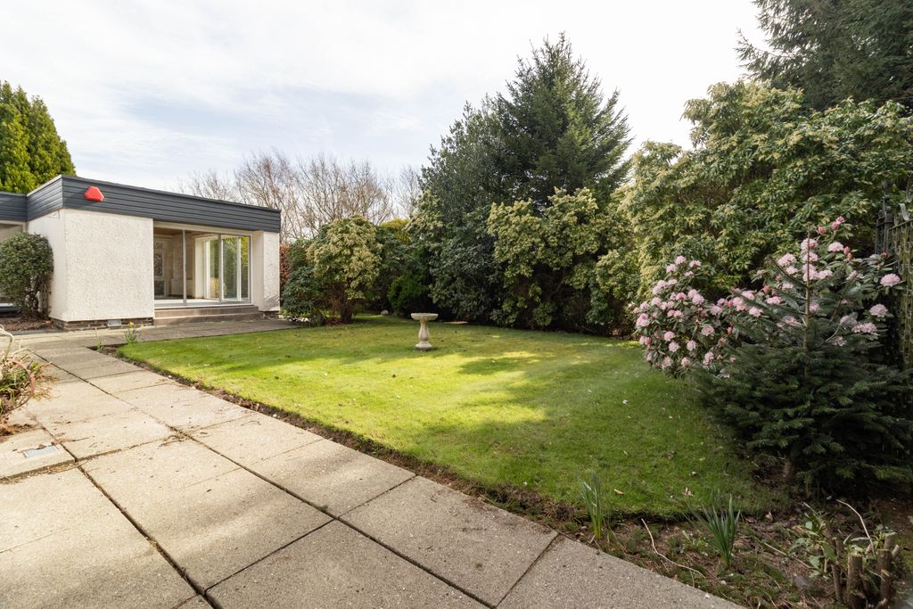Additional image 2 of 4 bed detached bungalow for saleThe Banks, Brechin DD9