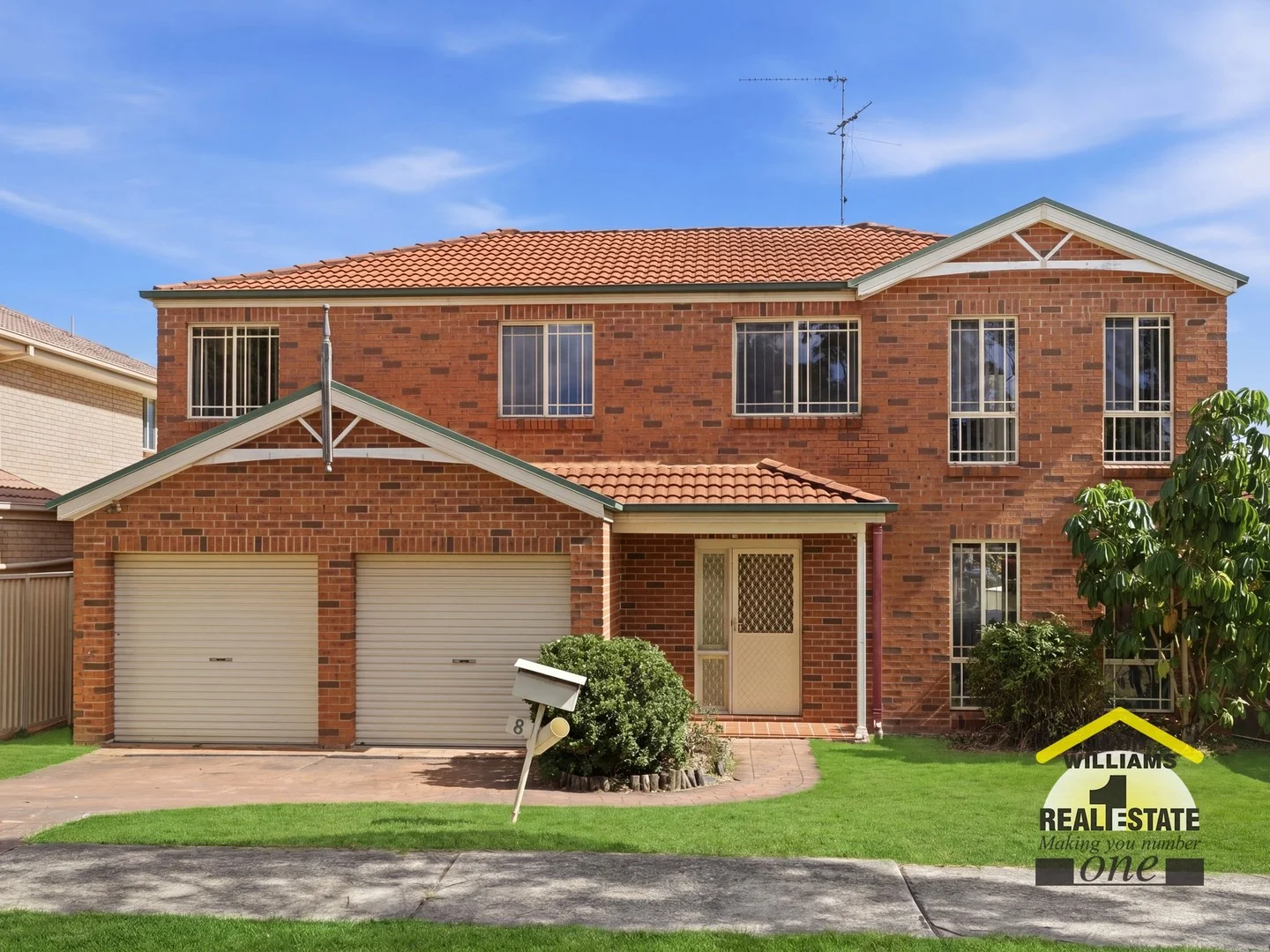 8 Abbeville Close, Prestons NSW 2170