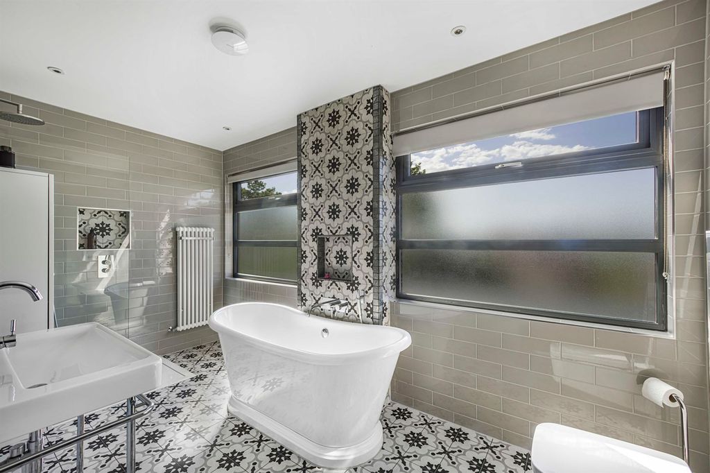 Additional image 12 of 5 bed detached house for saleAlan Drive, Hale WA15