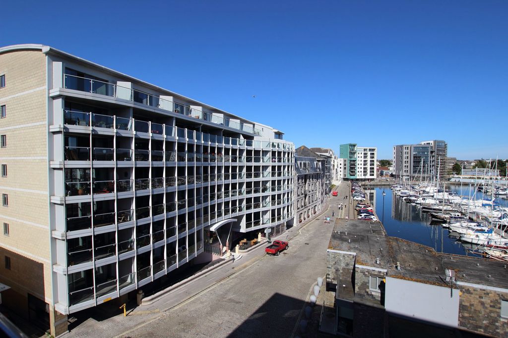 Additional image 18 of 2 bed flat for saleDiscovery Wharf, North Quay, Sutton Harbour PL4
