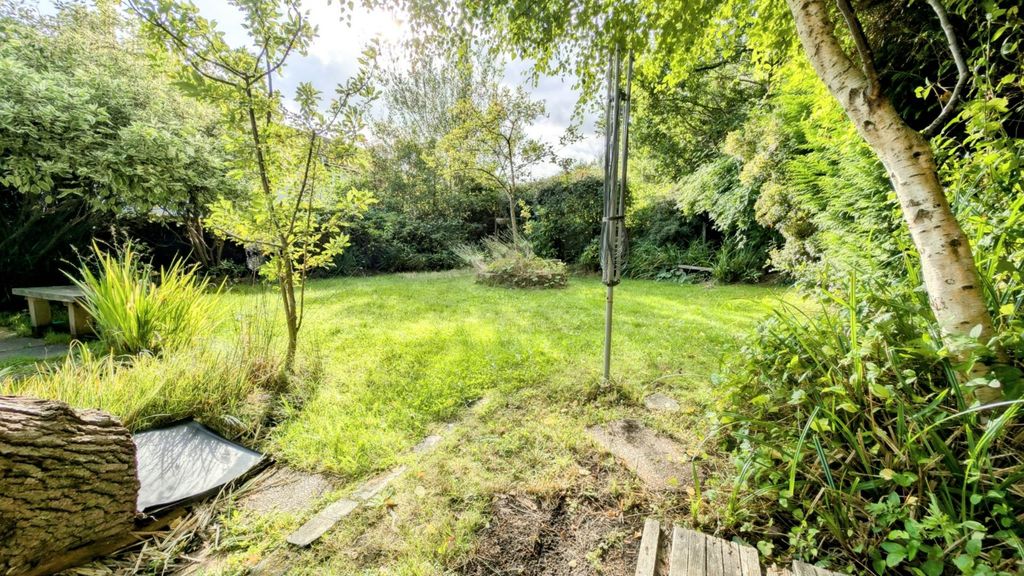 Additional image 9 of 2 bed maisonette for saleSavile Crescent, Bordon, Hampshire GU35