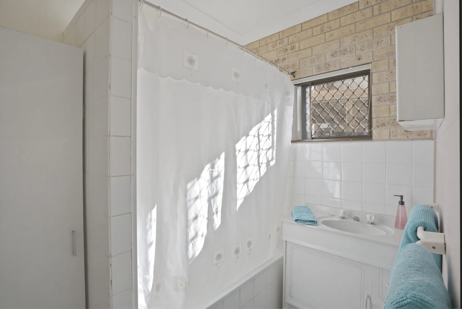 Additional image 24 of 10 Waigani Avenue, Kawungan QLD 4655