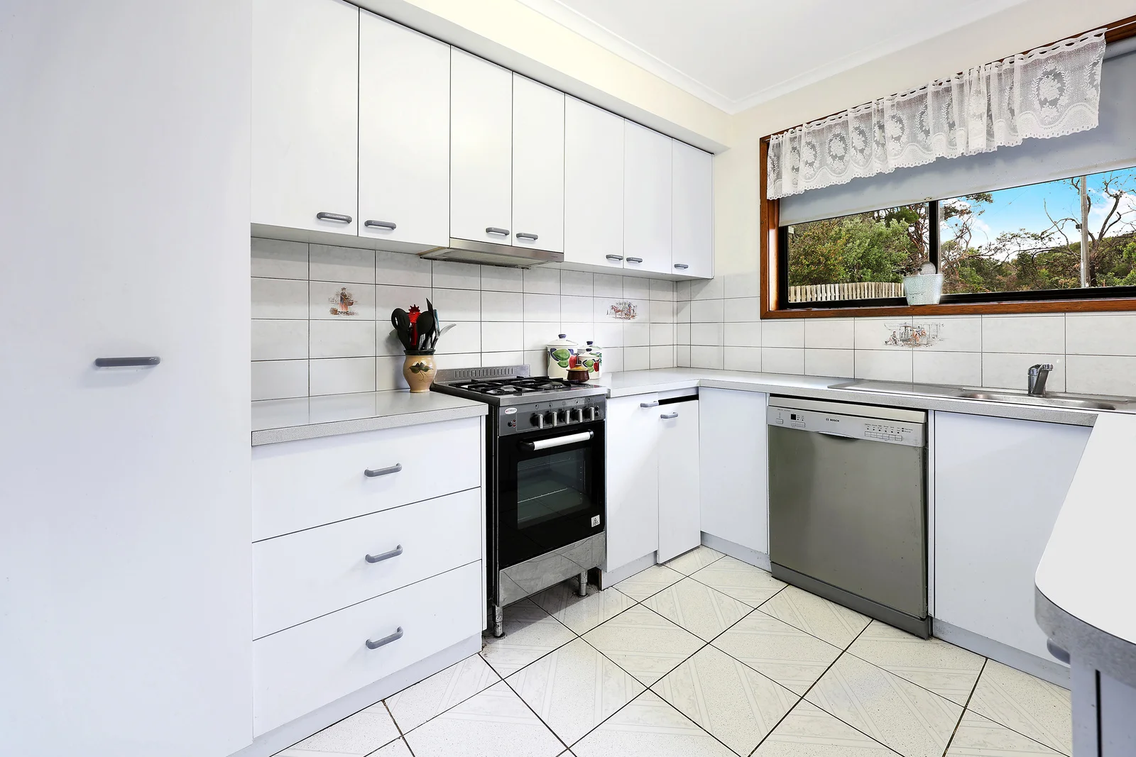Additional image 4 of 85 Hennessy Street, Port Campbell VIC 3269