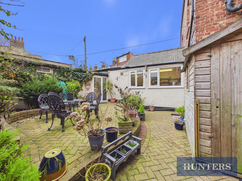Additional image 26 of 7 bed semi-detached house for saleHorsforth Avenue, Bridlington YO15
