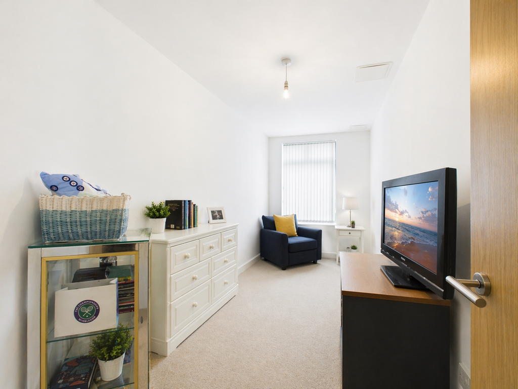 Additional image 10 of 2 bed flat for saleCliff Road, The Hoe, Plymouth PL1