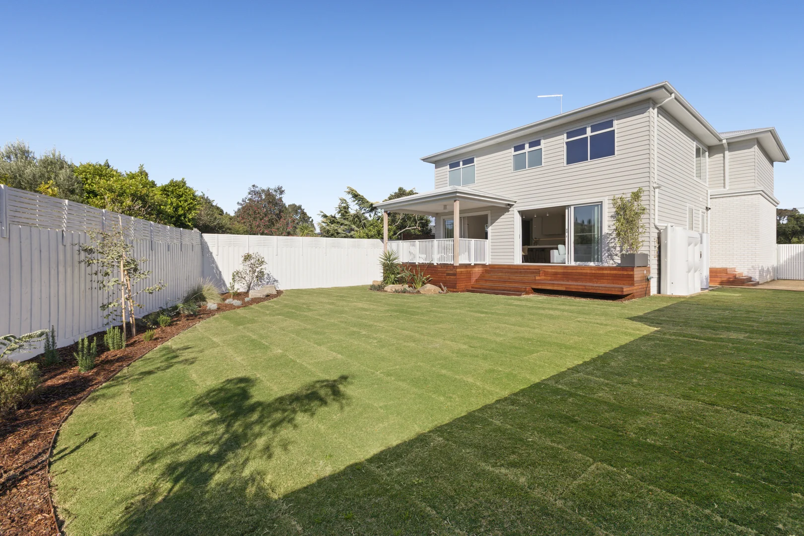 Additional image 19 of 6 Lawborough Avenue, Parkdale VIC 3195