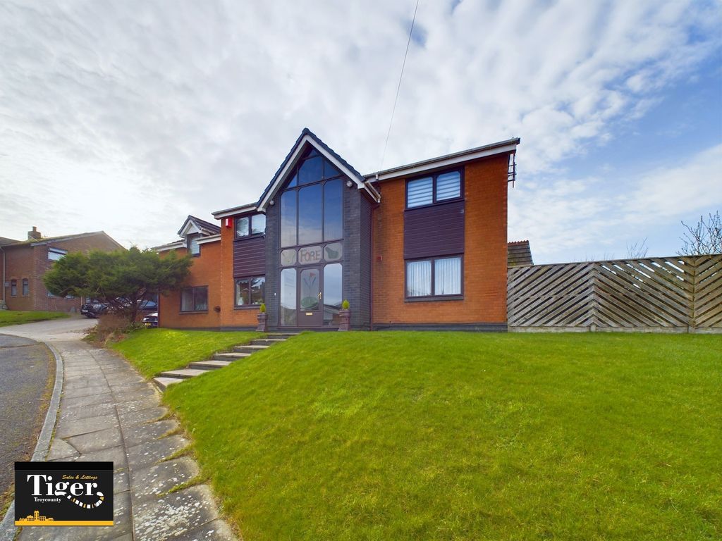5 bed detached house for saleThe Knowle, Bispham, Blackpool FY2