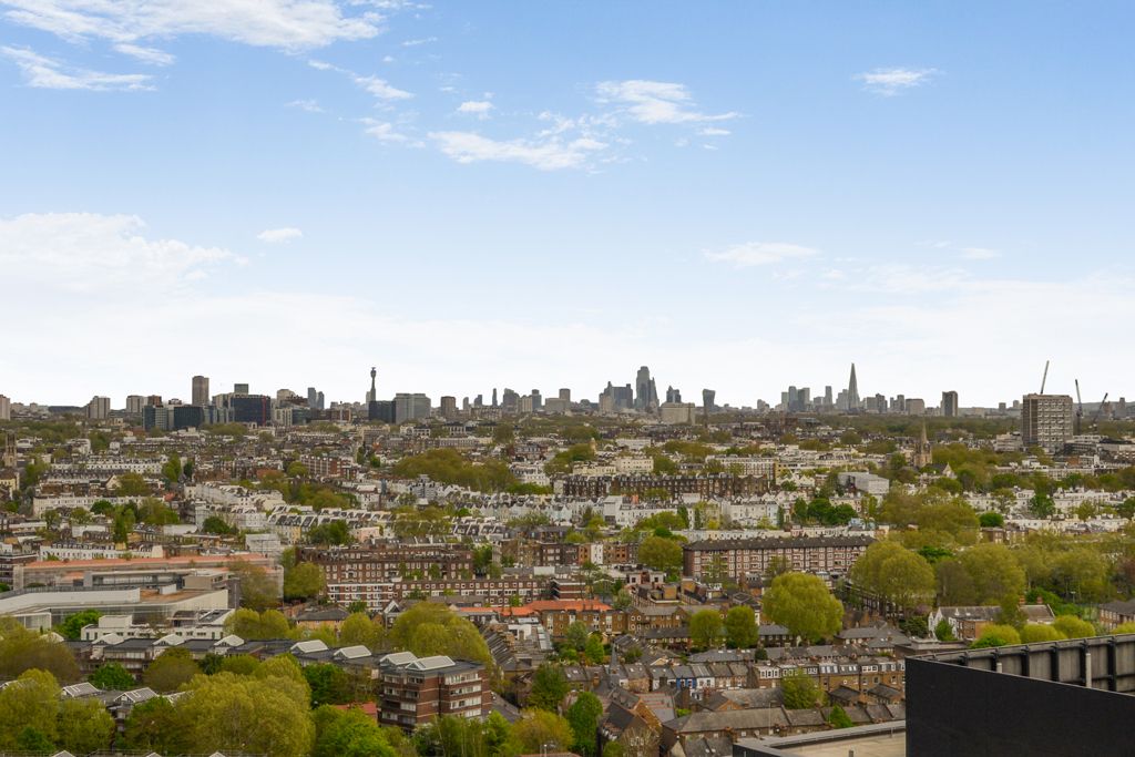 Additional image 8 of 3 bed flat for saleCascade Way, White City W12