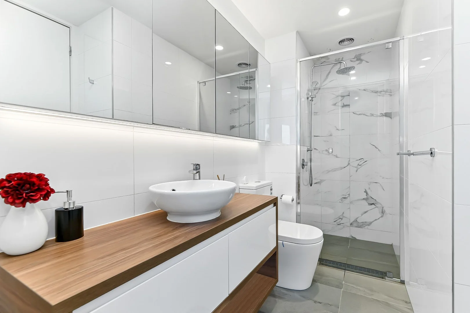 Additional image 4 of 101/59-63 Warrigal Road, Hughesdale VIC 3166