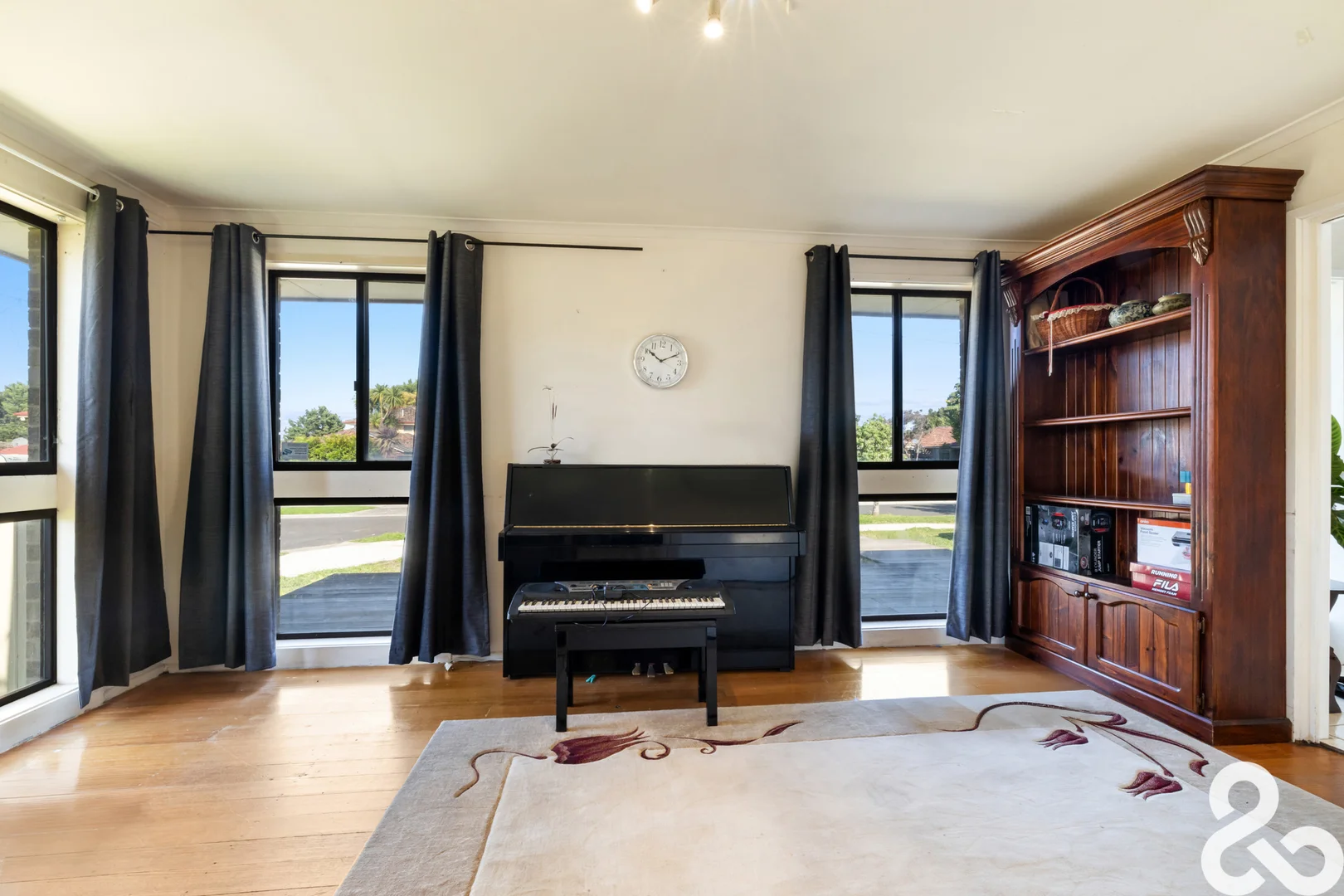 Additional image 2 of 8 Allan Avenue, South Morang VIC 3752