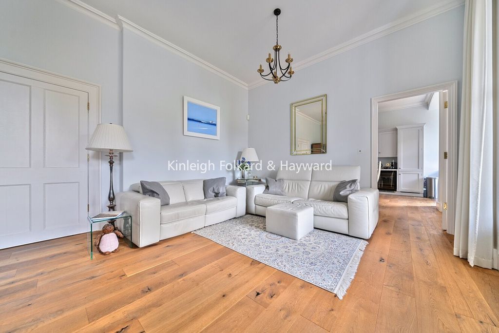 Additional image 2 of 2 bed flat for saleWilloughby Lane, Bromley, Kent BR1