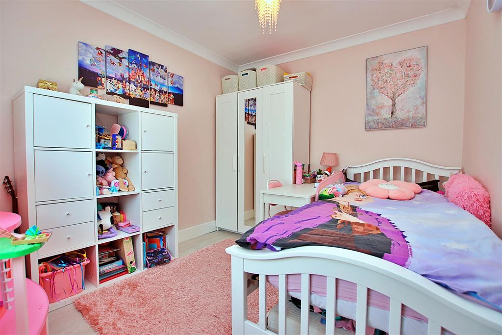 Additional image 17 of 4 bed semi-detached house for saleTheobald Street, Borehamwood WD6