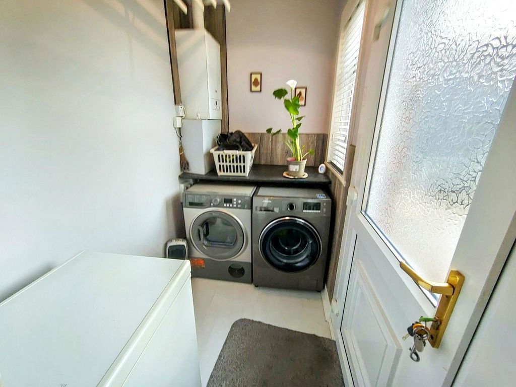 Additional image 7 of 2 bed flat for saleNixon Terrace, Blyth NE24