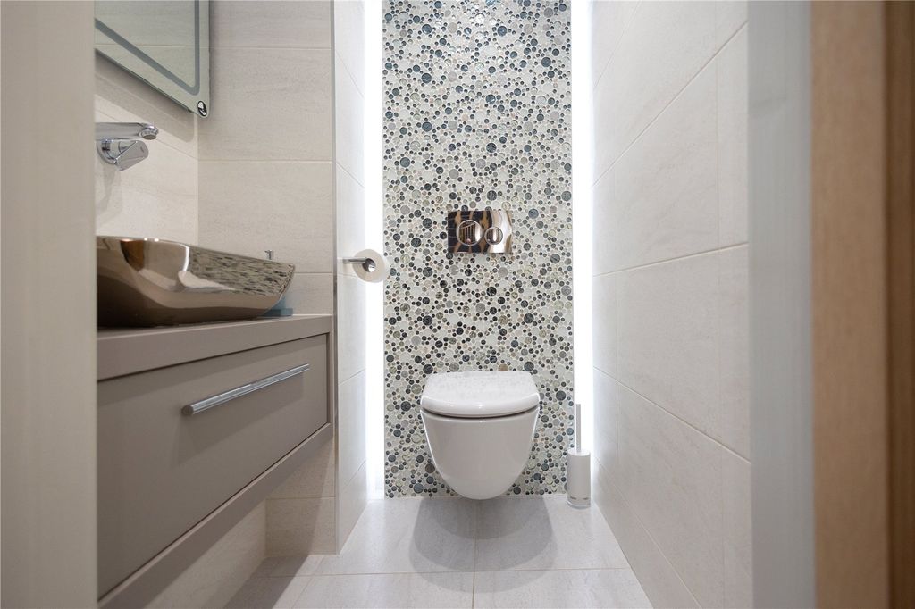 Additional image 16 of 5 bed detached house for saleDalkeith Road, Poole, Dorset BH13