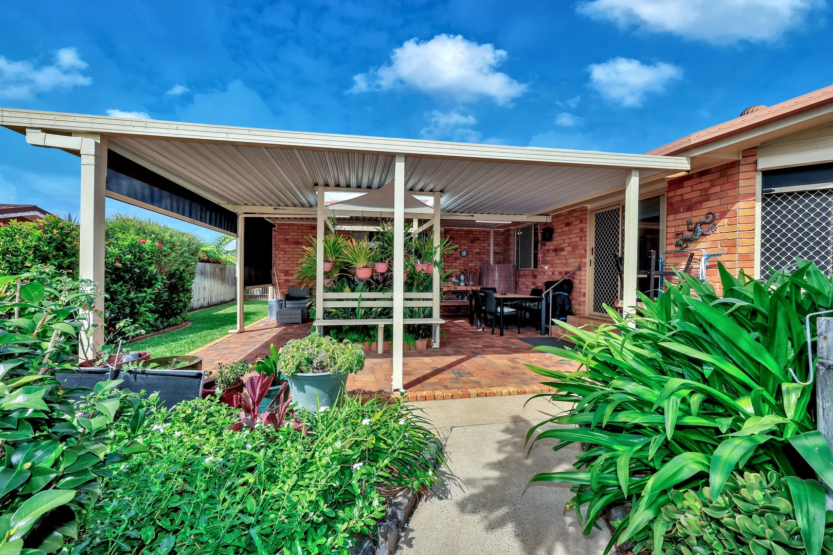 Additional image 26 of 9 Saint Lucia Crescent, Avoca QLD 4670