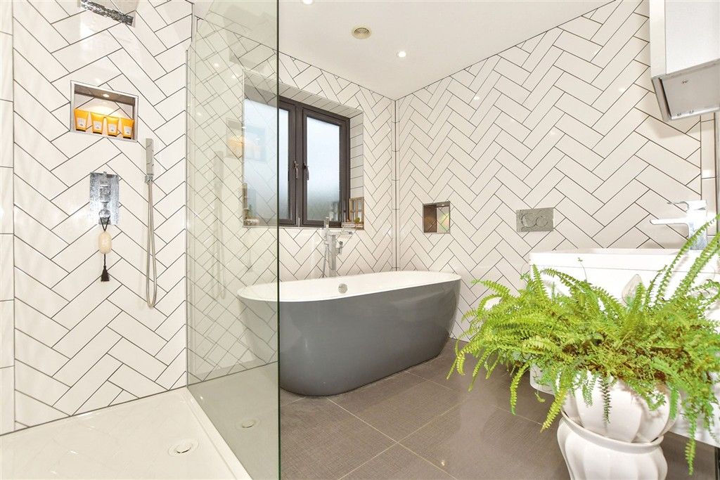 Additional image 17 of 7 bed detached house for saleHolland Close, Broadstairs, Kent CT10