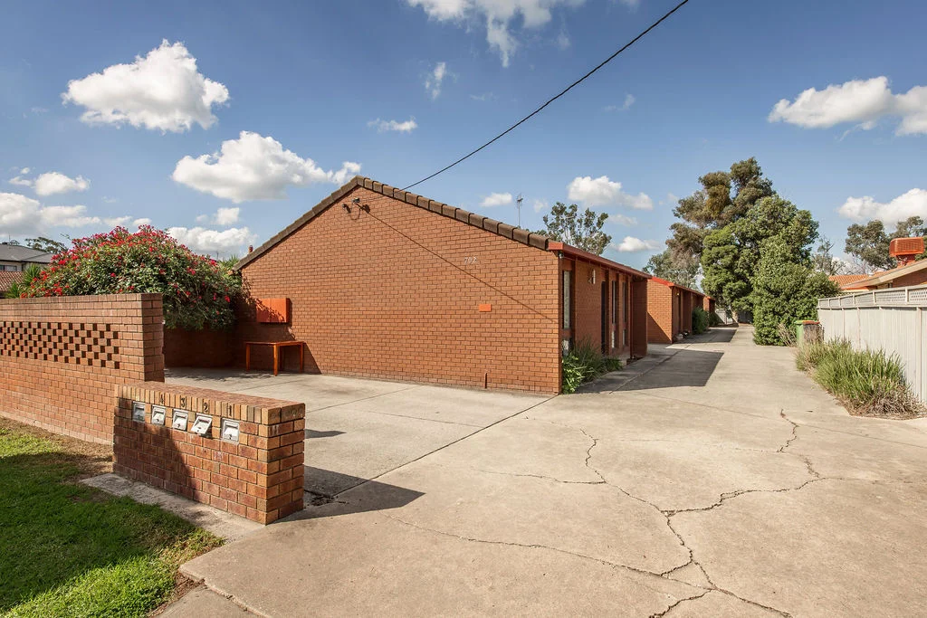 Additional image 13 of 2/702 Lavis Street, East Albury NSW 2640