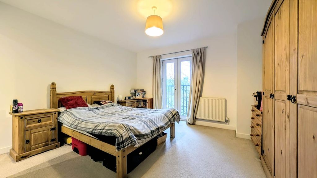 Additional image 7 of 2 bed flat for saleRoyal Drive, Bordon, Hampshire GU35