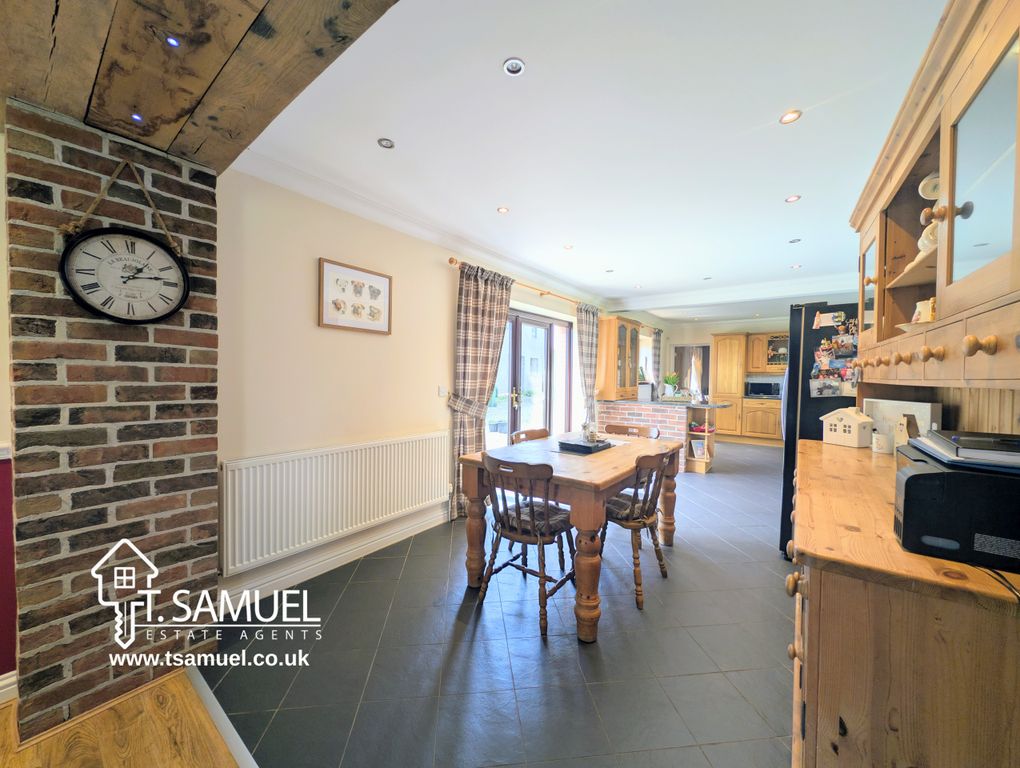 Additional image 11 of 4 bed detached house for saleLan Farm, Llanwonno Road, Mountain Ash CF45