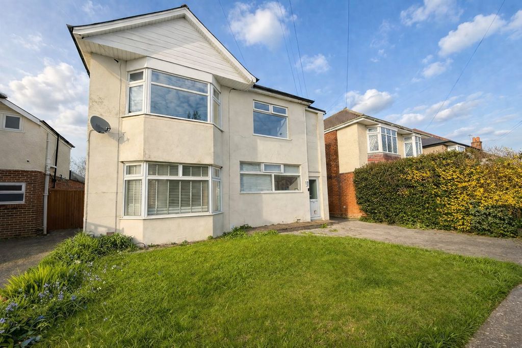 Additional image 17 of 2 bed flat for saleStrouden Avenue, Queens Park, Bournemouth BH8