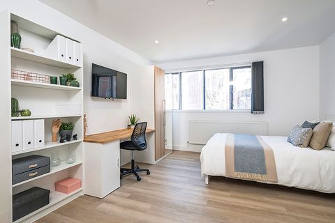Mansfield Road, Nottingham NG1, Studio to rent