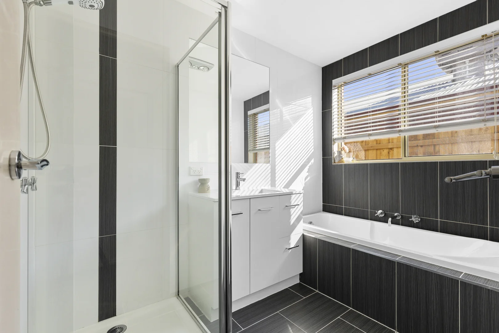 Additional image 10 of 29 Country Gardens Drive, Lara VIC 3212