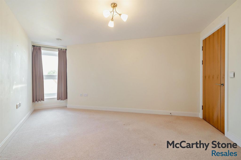 Additional image 5 of 1 bed flat for saleBlake Court, Northgate, Bridgwater TA6