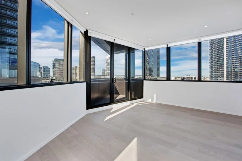 501S/889 Collins Street, Docklands VIC 3008 photo 2