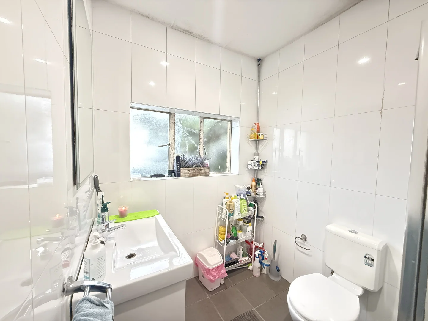 Additional image 8 of 6 Taloma Avenue, Lurnea NSW 2170