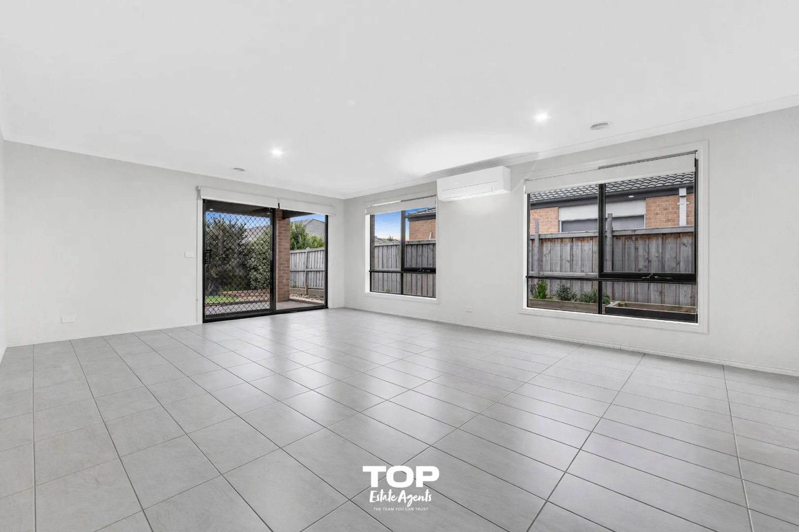 Additional image 3 of 6 Whinstone Avenue, Clyde VIC 3978