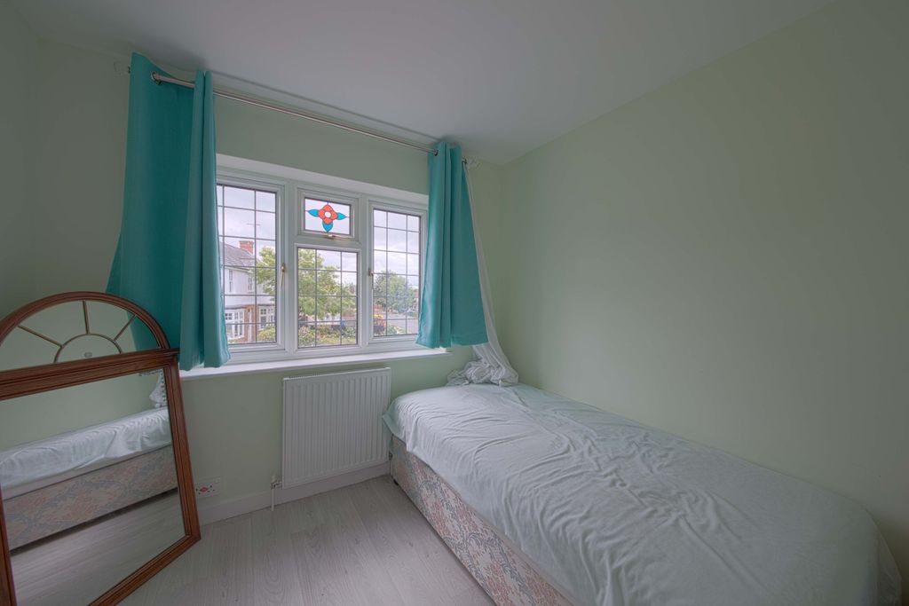 Additional image 18 of 3 bed detached house for saleHavelock Road, Maidenhead SL6