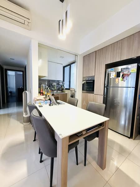Sengkang West Way/Fernvale photo 2
