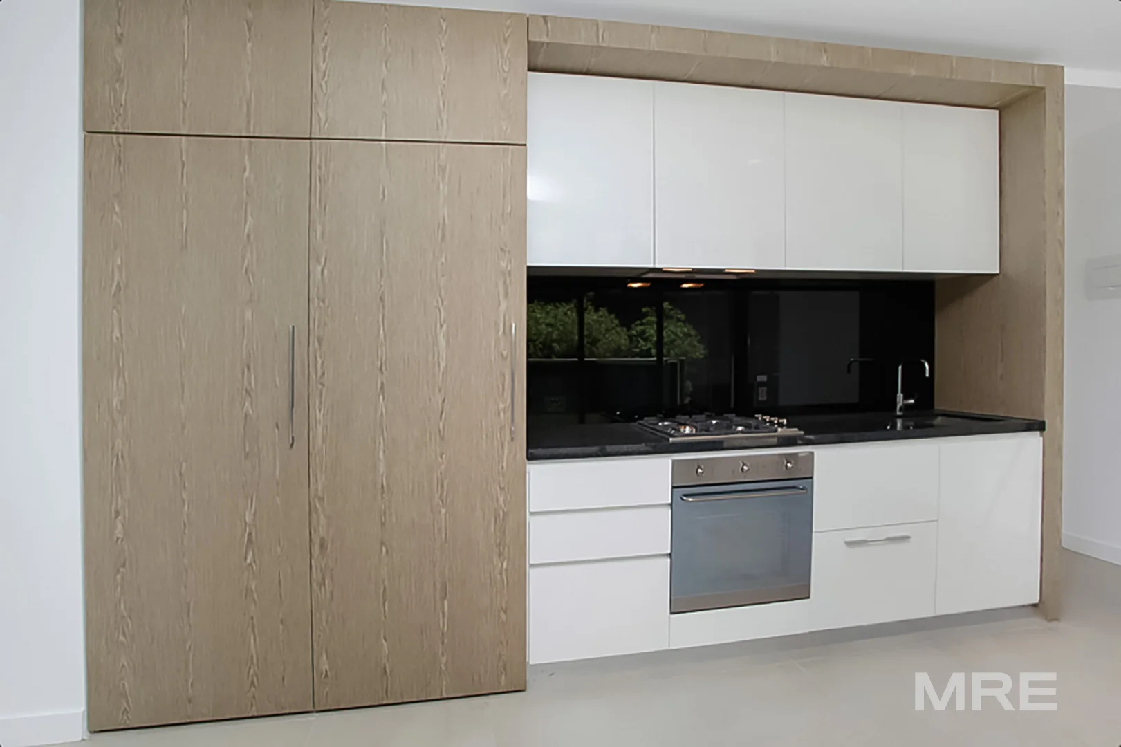 Additional image 2 of 313/74 Queens Road, Melbourne VIC 3004