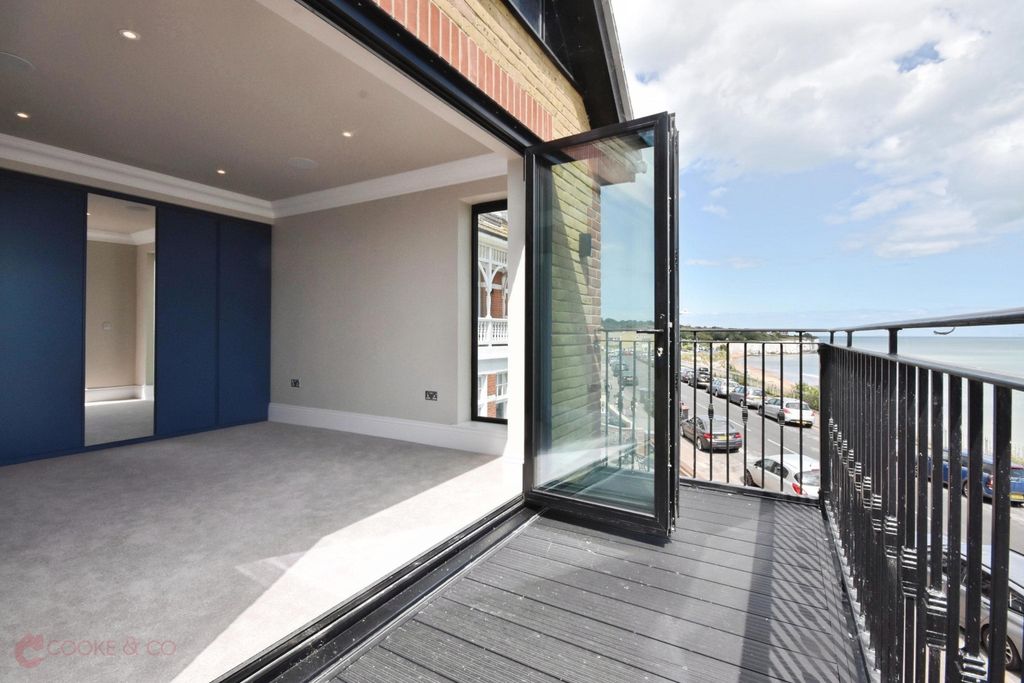 Additional image 38 of 4 bed semi-detached house for saleEastern Esplanade, Broadstairs, Kent CT10