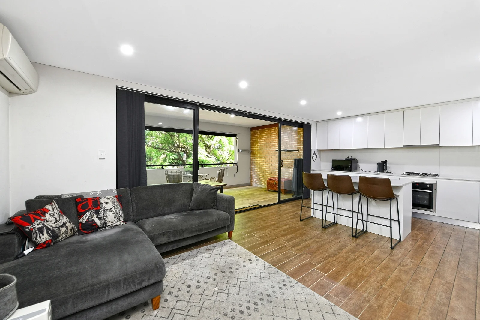 6/30-32 Lawrence Street, Peakhurst NSW 2210
