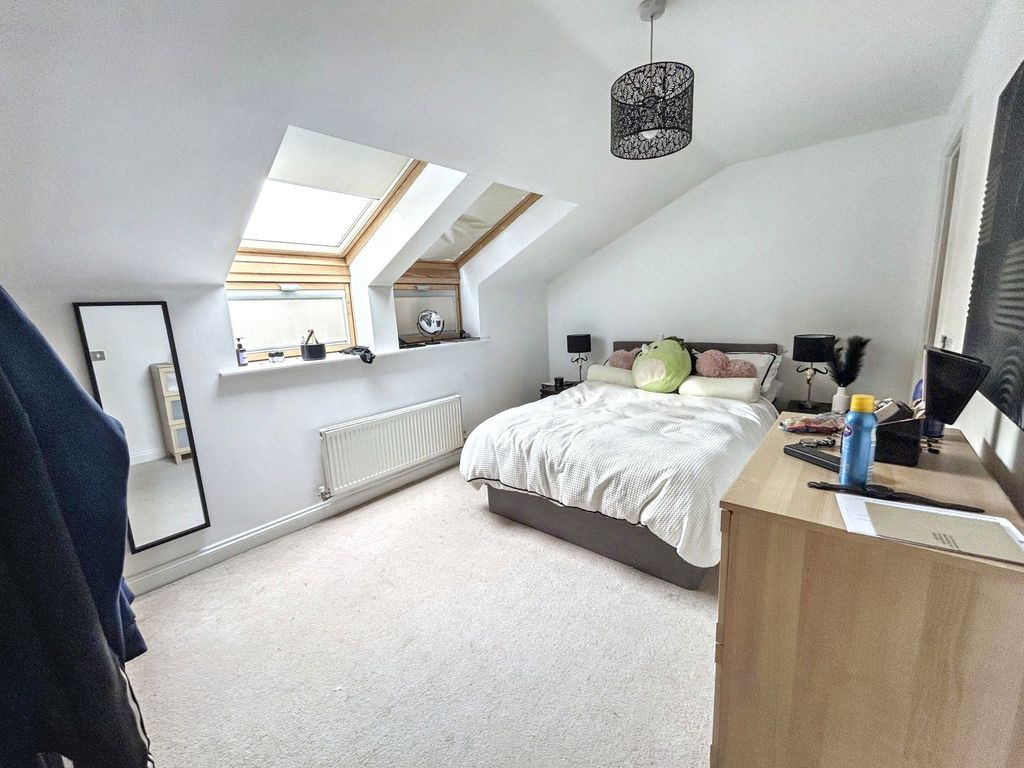 Additional image 5 of 2 bed flat for saleNunn Gardens, Fellside Road, Whickham, Newcastle Upon Tyne NE16