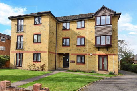 Drey Court, 15 The Avenue, Worcester Park KT4