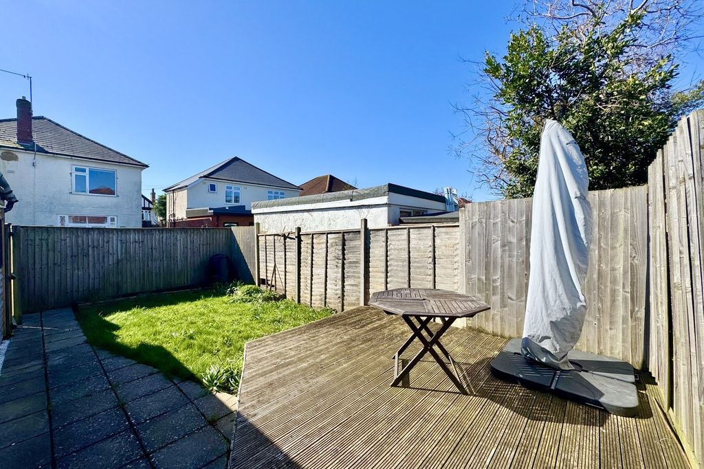 Additional image 18 of 2 bed flat for saleStrouden Avenue, Queens Park, Bournemouth BH8