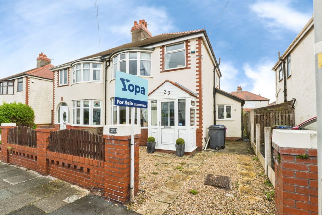 3 bed semi-detached house for saleLyddesdale Avenue, Thornton-Cleveleys FY5