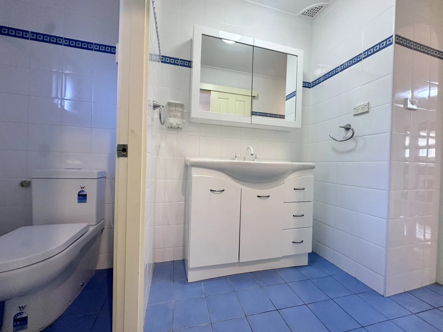 Additional image 9 of 4 Murrumbidgee St, Bossley Park NSW 2176