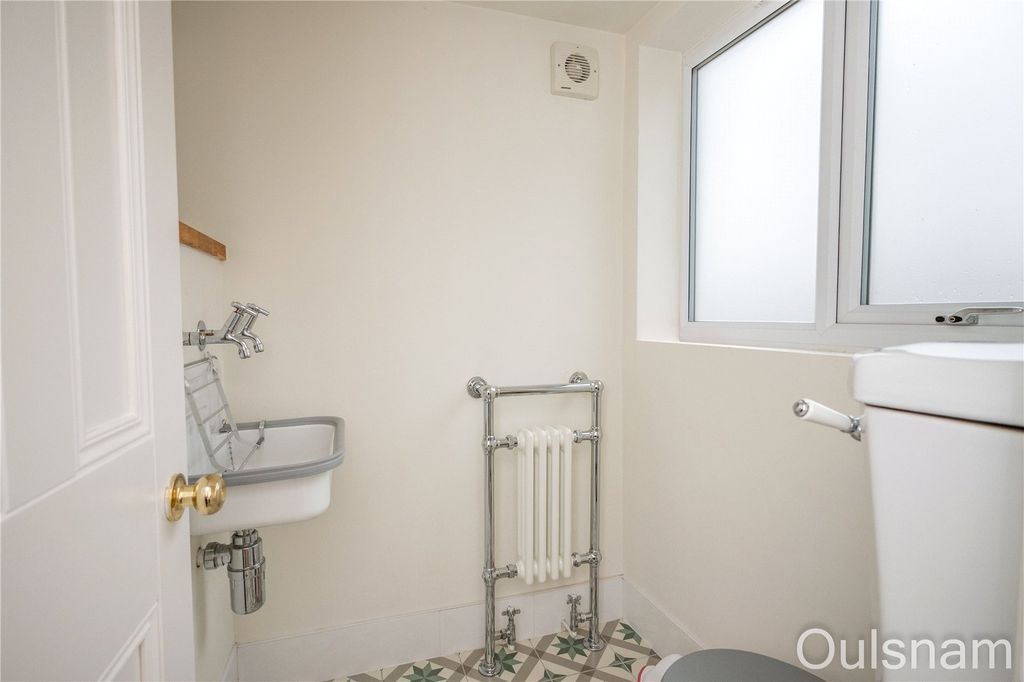 Additional image 9 of 3 bed detached house for saleSouth Crescent, Bromsgrove, Worcestershire B60
