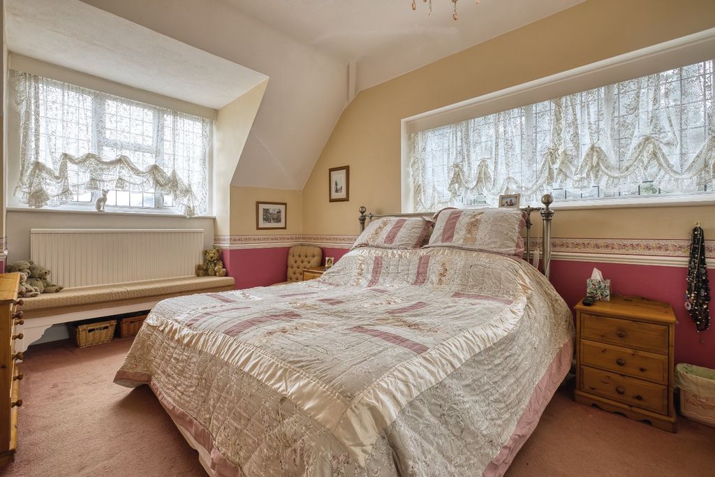 Additional image 19 of 3 bed detached house for saleGeorge Hill Road, Kingsgate, Broadstairs, Kent CT10