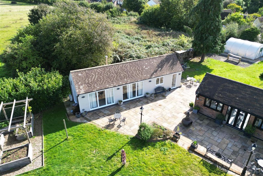 Additional image 30 of 6 bed detached house for saleHay Green Lane, Hook End, Brentwood CM15
